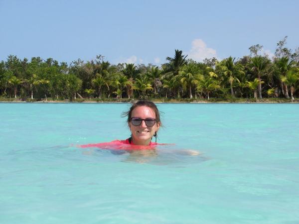articles/bacalar-mahahual/stromatolites/IMG_1940.jpg