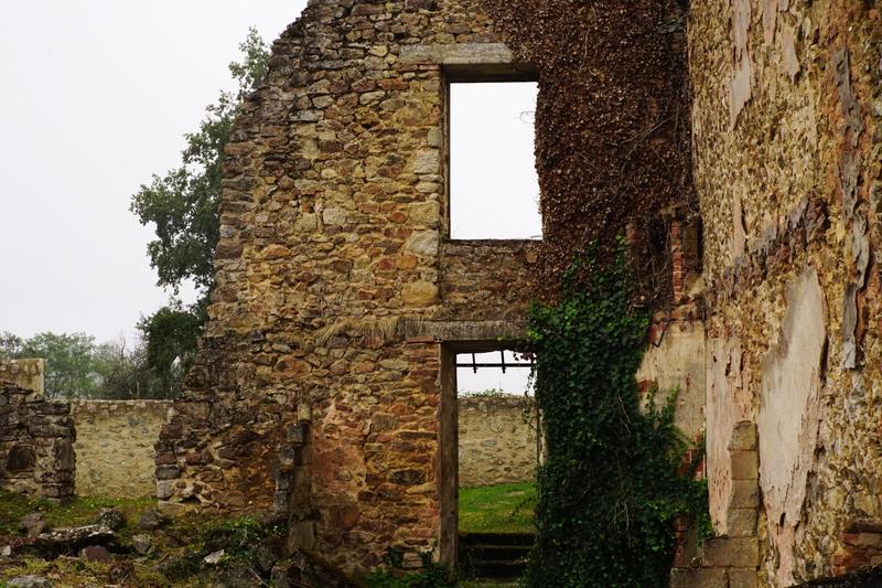 articles/detour-dans-les-terres-correze-dordogne-perigord/Oradour/DSC09984.jpg