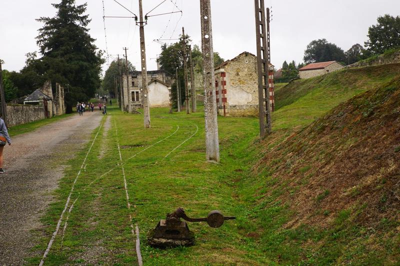 articles/detour-dans-les-terres-correze-dordogne-perigord/Oradour/DSC09988.jpg