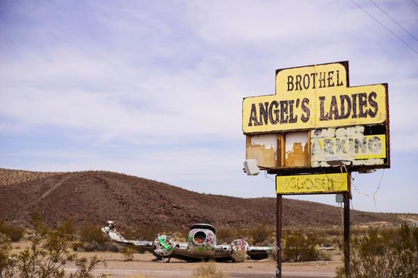 articles/grandcanyon-deathvalley-vegas-area51/DSC05110.jpg