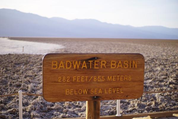 articles/grandcanyon-deathvalley-vegas-area51/DeathValley/DSC05032.jpg