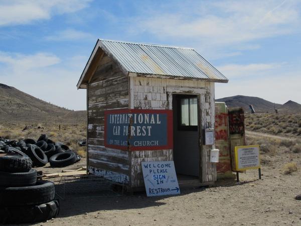 articles/grandcanyon-deathvalley-vegas-area51/InternationalCarForest/IMG_0284.jpg