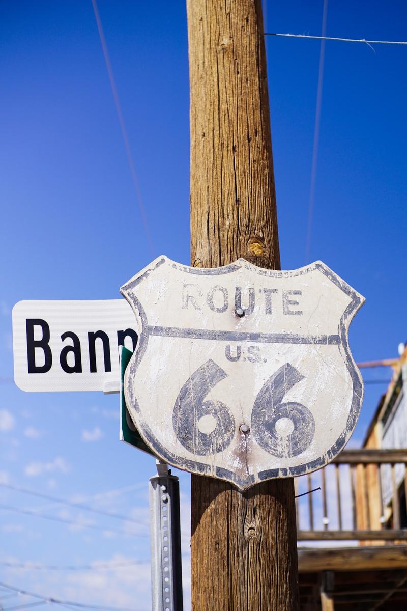 articles/grandcanyon-deathvalley-vegas-area51/Oatman/DSC04923.jpg