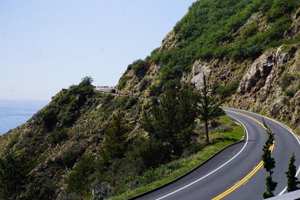 articles/hollywood-17-mile-drive-drive-in-cinema/CoastBigSur/DSC05873.jpg