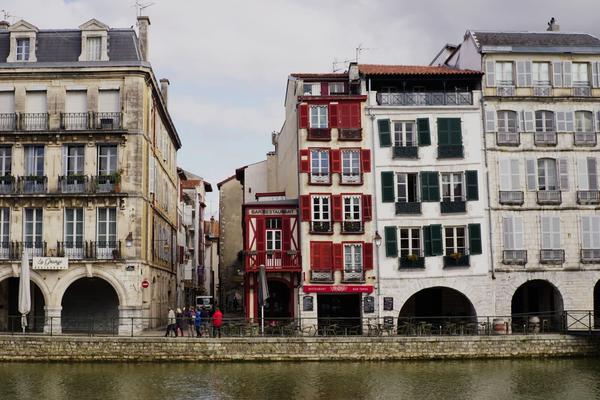 articles/pays-basque-fin-roadtrip-france/Bayonne/DSC00339.jpg