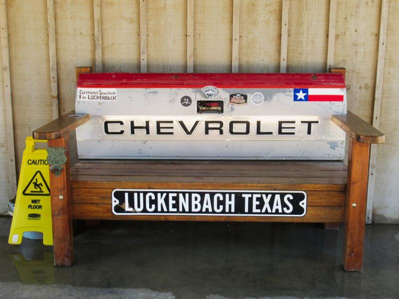 articles/sud-texas/Luckenbach/IMG_9302.jpg