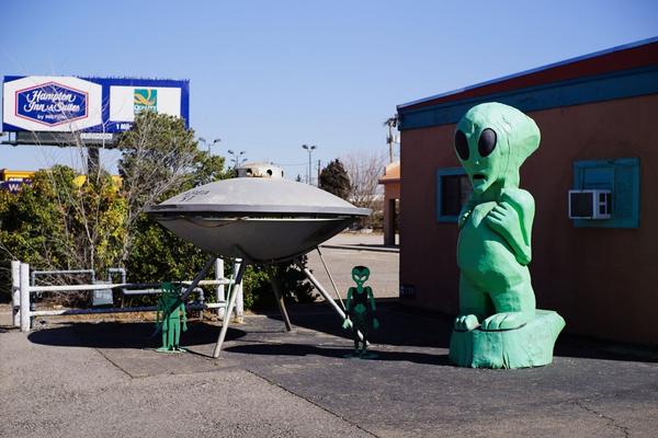 articles/whitesands-breakingbad-route66/Roswell/DSC04729.jpg