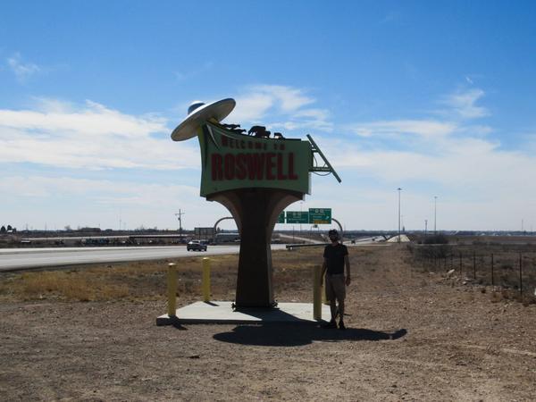 articles/whitesands-breakingbad-route66/Roswell/IMG_9746.jpg