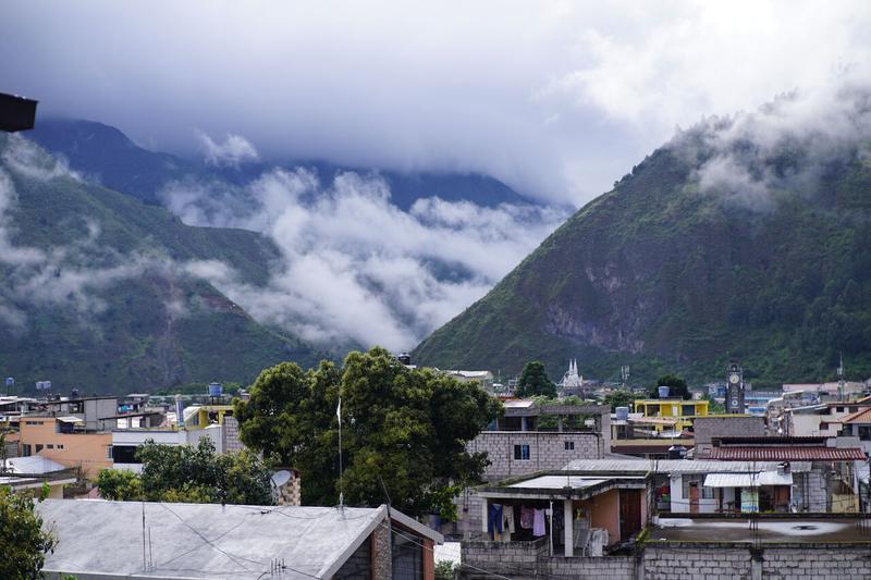 Baños - Parcours du combattant médical et super coloc